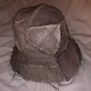 COPY - Burberry bucket hat